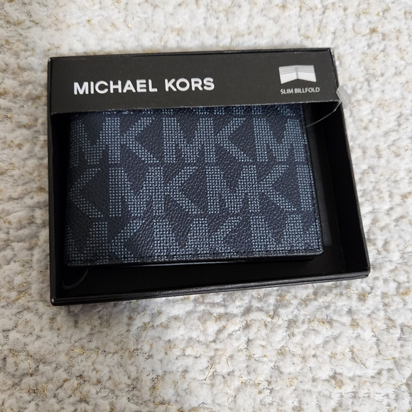 MICHAEL KORS BLUE SLIM BILLFOLD WALLET WITH ORIGINAL GIFT BOX - Picture 2 of 10
